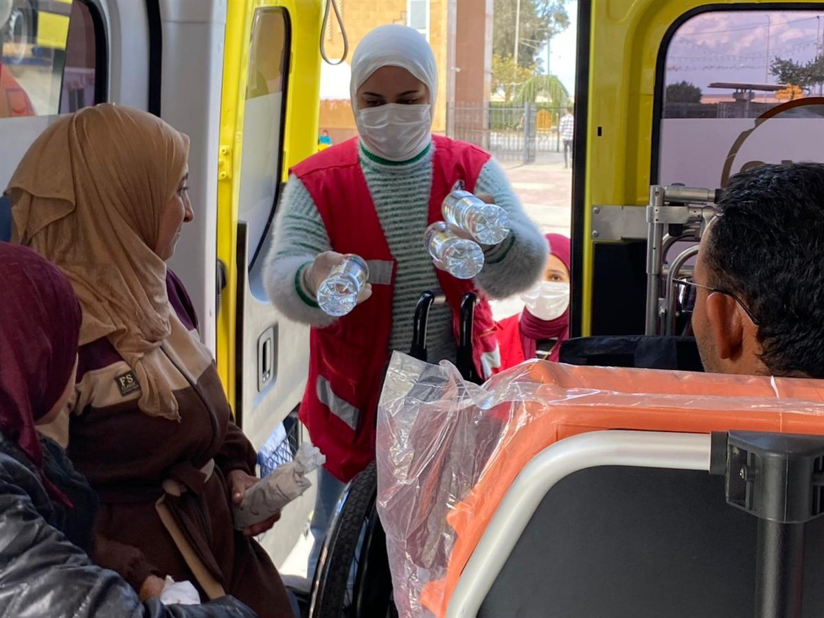 الهلال الأحمر&nbsp;