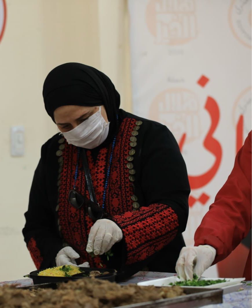 الهلال الأحمر&nbsp;