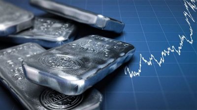 سوق الفضة في أمريكا : أسباب ارتفاع الأسعار وتوقعات 2026