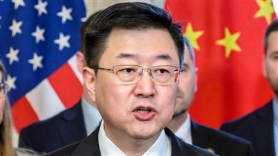 السفير الصيني في واشنطن: العالم أمام خيار حاسم بين الاستقرار والفوضى مع بداية 2026