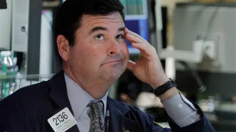 مستثمر في وول ستريت