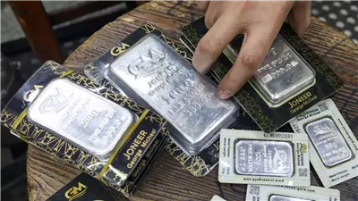 استقرار أسعار الفضة في قطر مع ارتفاع طفيف لأونصة الفضة إلى 77.52 دولارًا