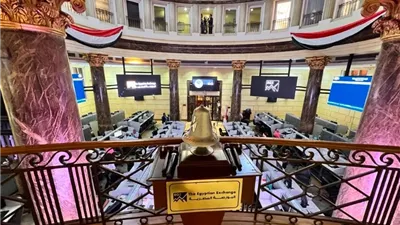 أداء متباين للأسواق العربية والبورصة المصرية تحقق مستويات قياسية صباح الأحد