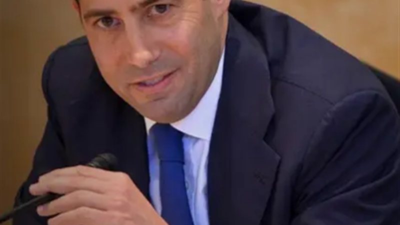 كيفن وارش المرشح