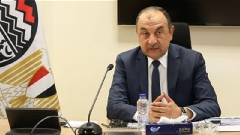 ةوير قطاع الأعمال