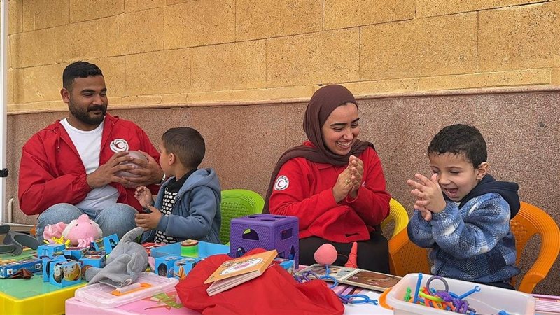 الهلال الأحمر 