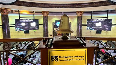 البورصة المصرية تتباين بمنتصف التعاملات وسط ضغوط بيعية عربية وأجنبية