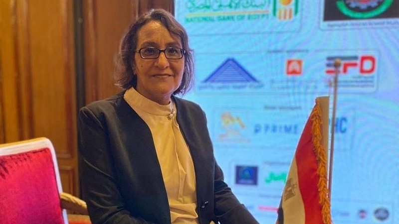 حنان رمسيس خبيرة