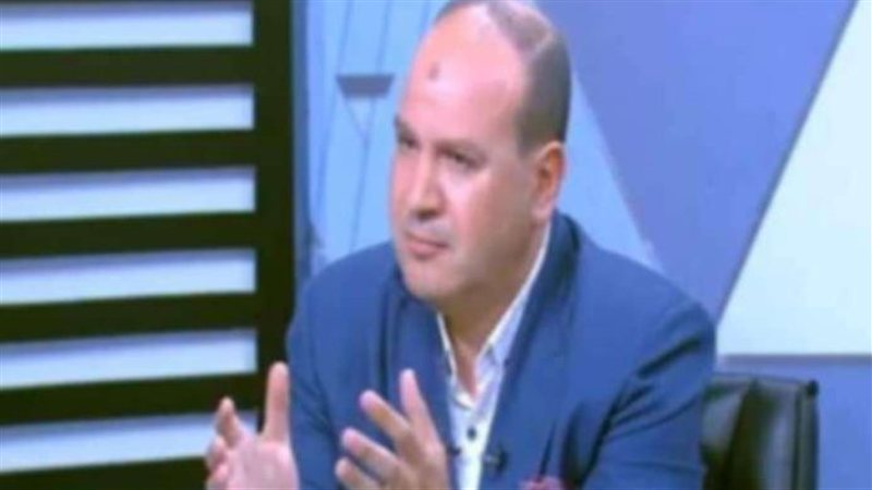 الدكتور ياسر حسين